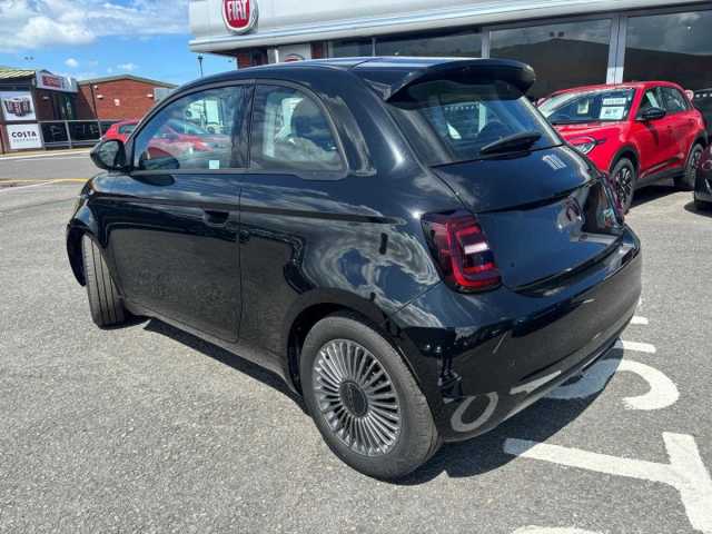 2023 Fiat 500 3dr Hat 42kwh 118hp Icon